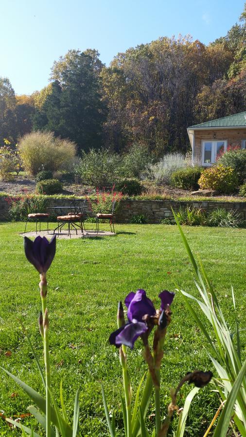 Stone Manor Boutique Inn Britain Eksteriør billede